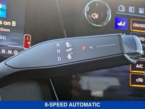 New 2026 Chevrolet Traverse Z71 w/ LPO, Floor Liner Package image 24