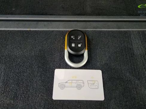 Used 2024 Rivian R1S Adventure AWD/4WD image 76