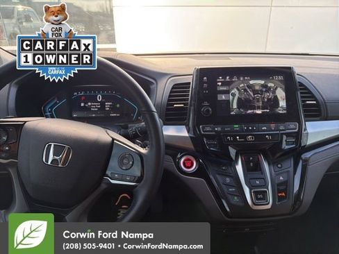 Used 2024 Honda Odyssey Touring image 12