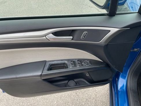 Used 2018 Ford Fusion S FWD image 20