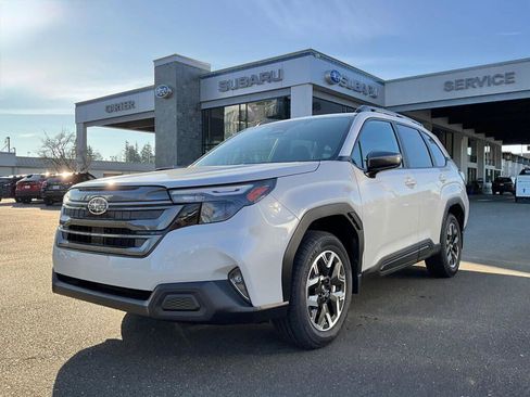 New 2026 Subaru Forester Premium image 4