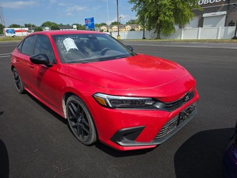 Used 2023 Honda Civic Sport image 5