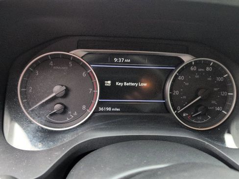 Used 2025 Honda CR-V Sport-L image 10