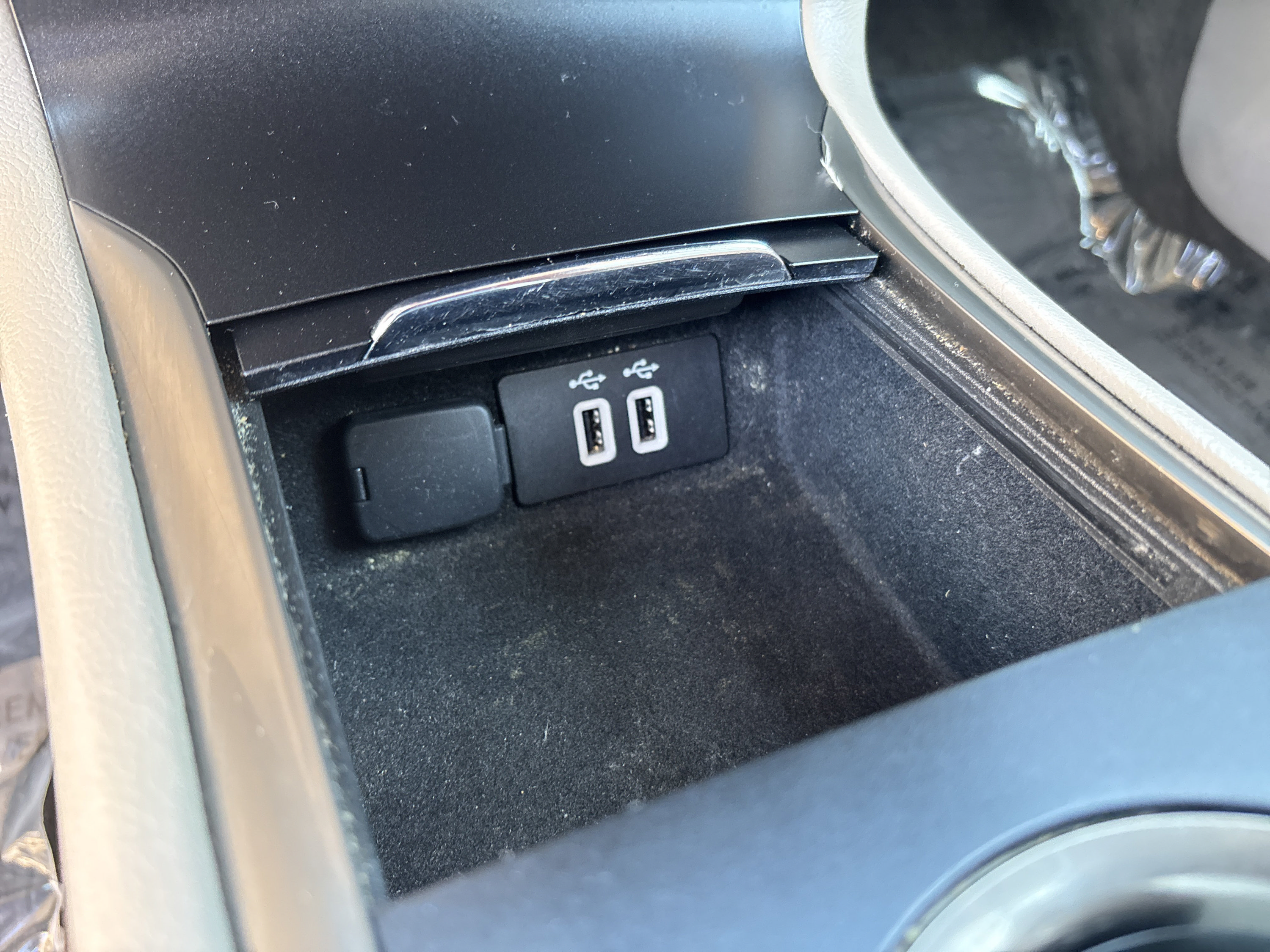 Used 2018 Lincoln MKC Select w/ Select Plus Package FWD image 19