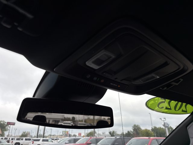 Used 2025 GMC Sierra 1500 AT4 AWD/4WD image 45