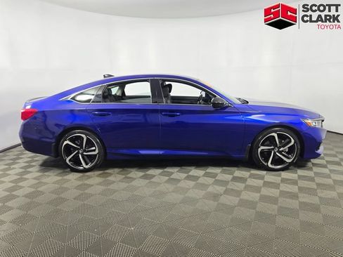 Used 2022 Honda Accord Sport Special Edition image 11