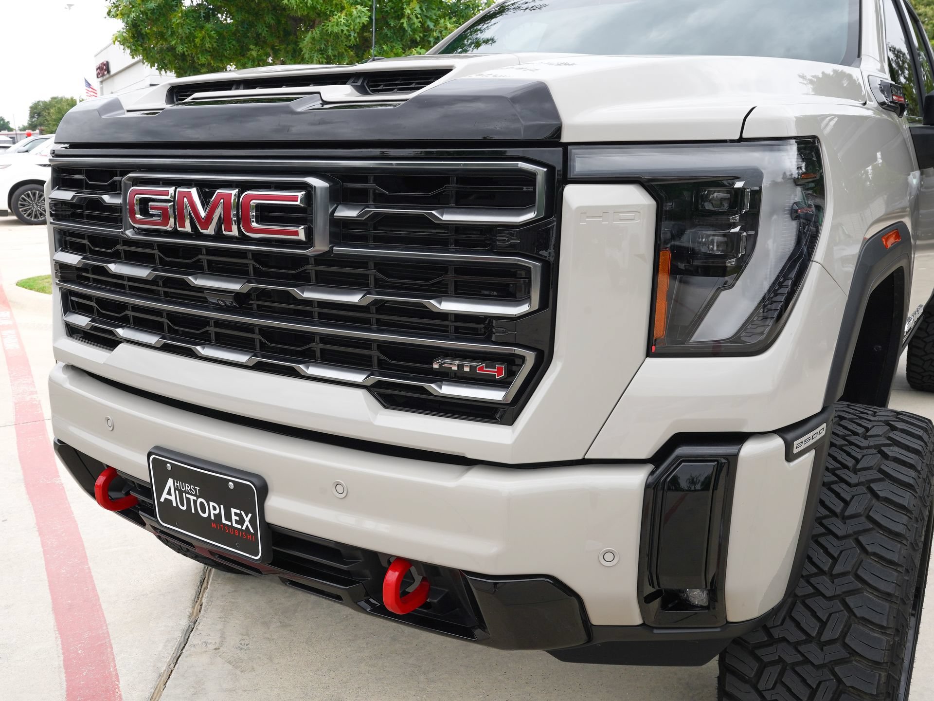 Used 2026 GMC Sierra 2500 AT4 w/ AT4 Premium Plus Package AWD/4WD image 32