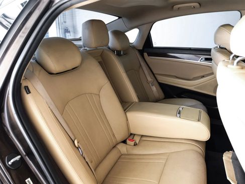 Used 2015 Hyundai Genesis 3.8 w/ Option Group 02 image 35