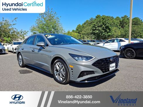 Certified 2022 Hyundai Sonata SEL w/ Convenience Package image 1