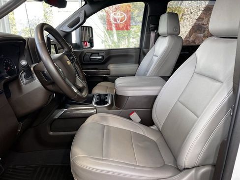 Used 2023 Chevrolet Silverado 2500 LTZ w/ LTZ Convenience Package image 21