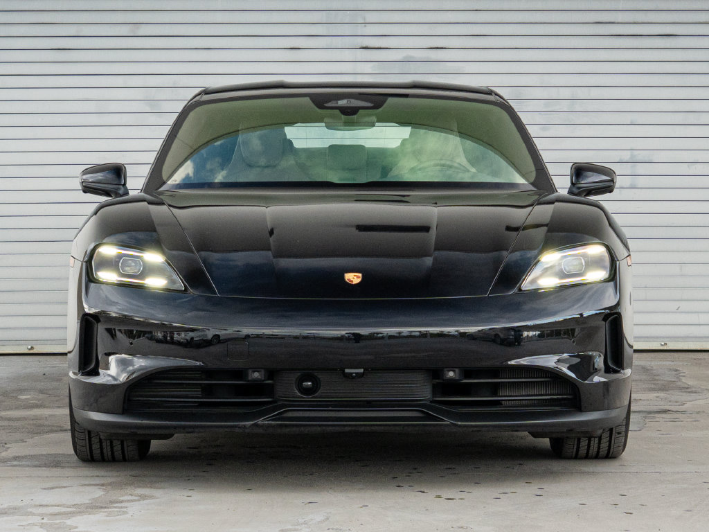 Certified 2026 Porsche Taycan RWD image 24