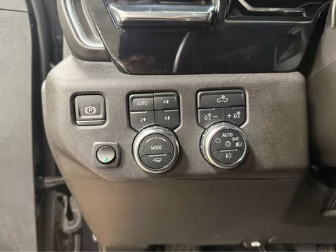 Used 2024 GMC Sierra 1500 Elevation w/ X31 Off-Road Package AWD/4WD image 27
