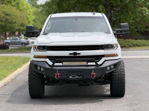 Used 2017 Chevrolet Silverado 1500 LT w/ True North Edition AWD/4WD image 5