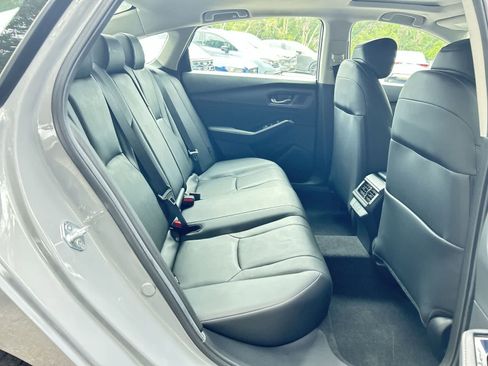 Used 2025 Honda Accord Touring image 13