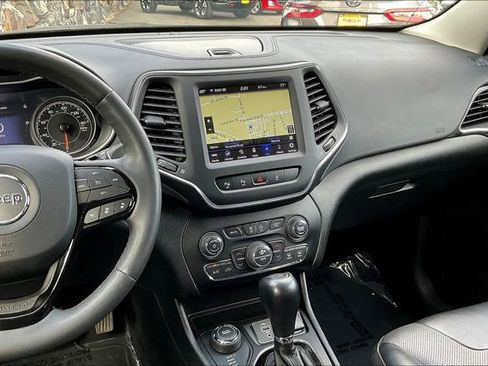 Used 2023 Jeep Cherokee Altitude Lux image 7