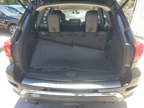 Certified 2020 Nissan Pathfinder SL w/ Cargo Package FWD image 15
