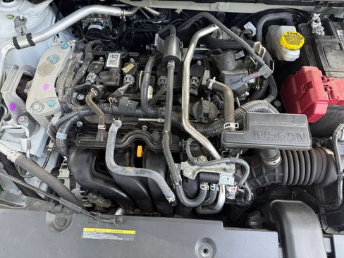 Used 2025 Nissan Sentra S FWD image 29