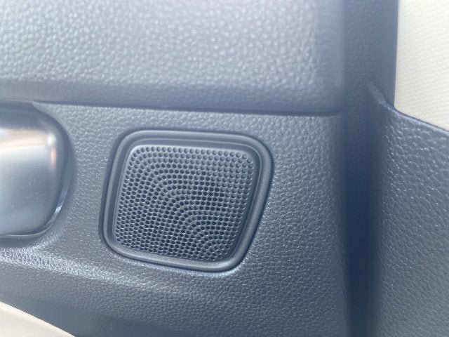Used 2022 Honda Civic EX image 39