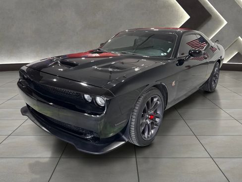 Used 2022 Dodge Challenger R/T Scat Pack w/ Plus Package RWD image 7