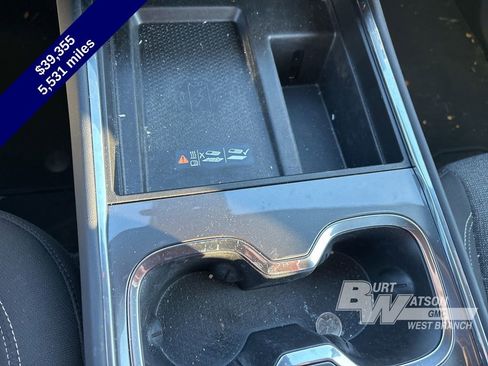 Used 2025 GMC Acadia Elevation w/ Black Edition image 15