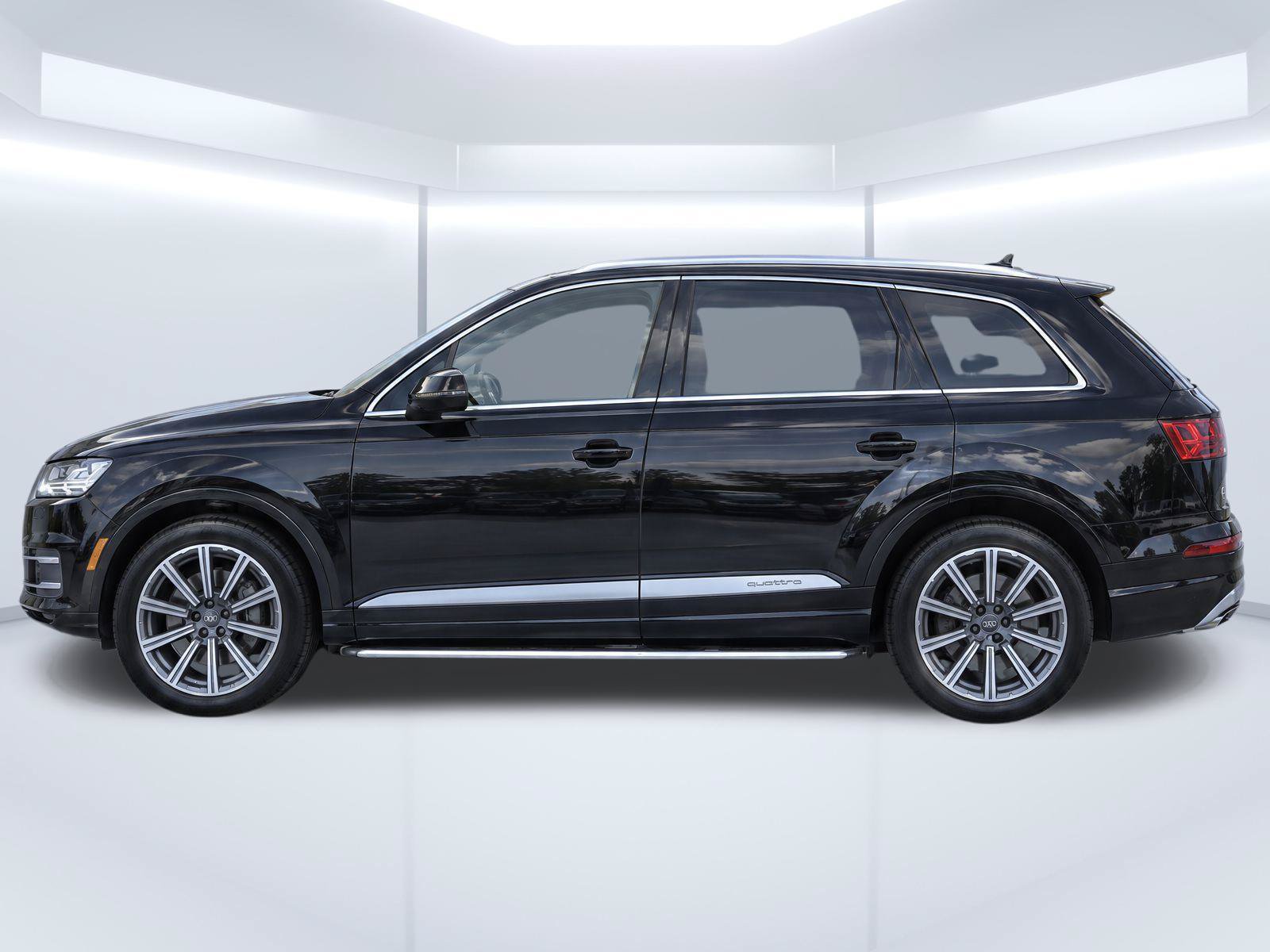 Used 2018 Audi Q7 3.0T Premium Plus w/ Premium Plus Package AWD/4WD image 6