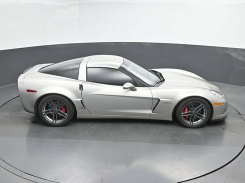 Used 2007 Chevrolet Corvette Z06 w/ Preferred Equipment Group RWD image 30