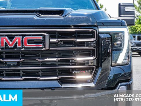 Used 2024 GMC Sierra 2500 AT4X AWD/4WD image 12