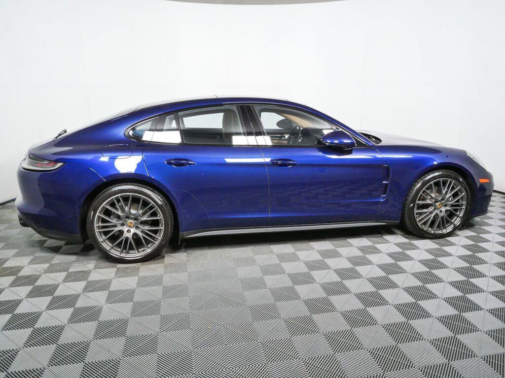 Certified 2023 Porsche Panamera Platinum Edition RWD image 29