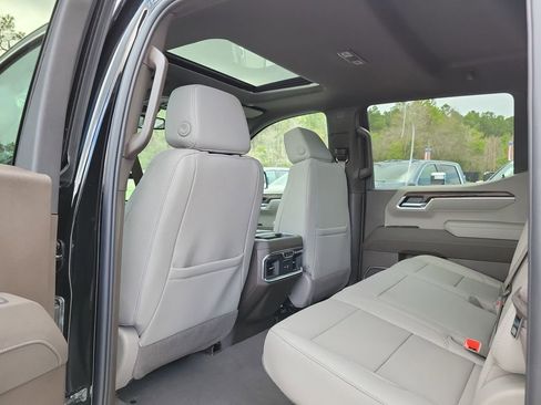 New 2026 GMC Sierra 1500 SLT w/ SLT Premium Package AWD/4WD image 9