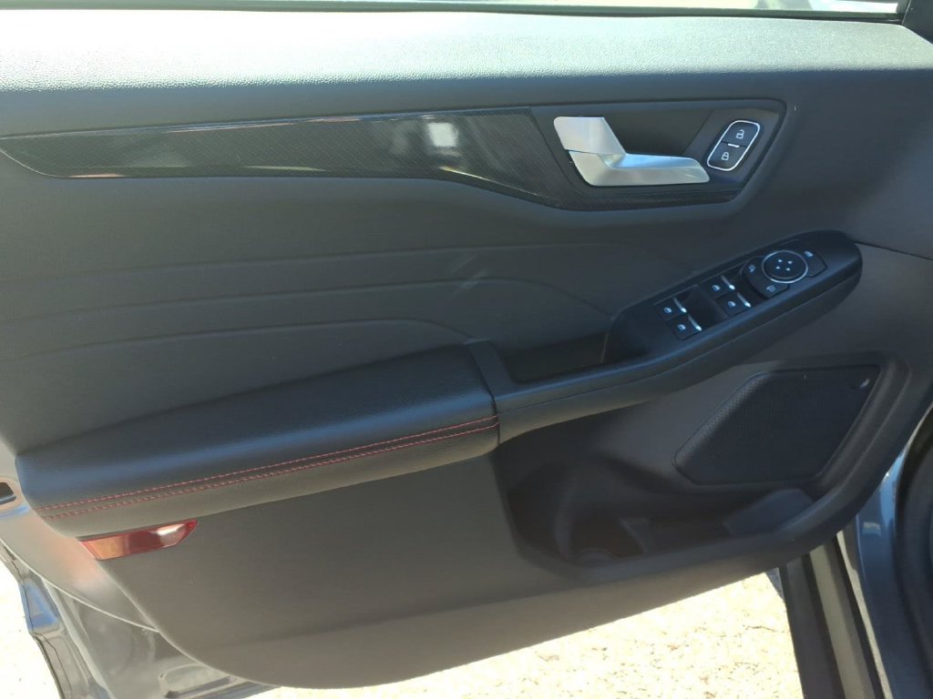 Certified 2024 Ford Escape ST-Line w/ Tech Pack #1 FWD image 14