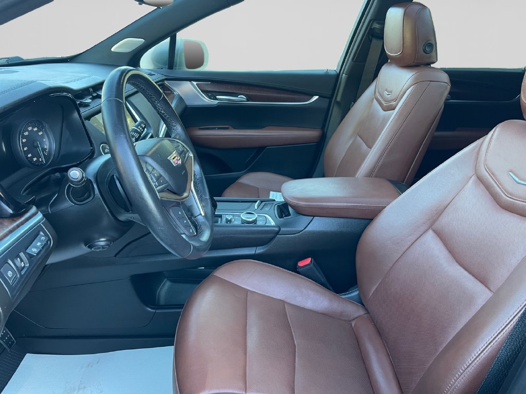 Certified 2023 Cadillac XT5 Premium Luxury w/ Technology Package AWD/4WD image 21