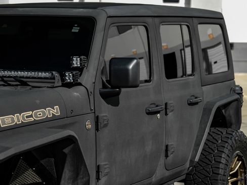 Used 2021 Jeep Wrangler Unlimited Rubicon image 28