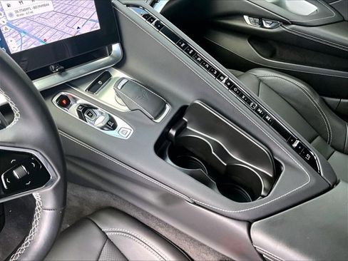 Used 2025 Chevrolet Corvette Stingray Coupe w/ Z51 Performance Package RWD image 15