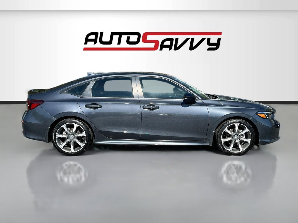 Used 2025 Honda Civic Sport Touring image 8