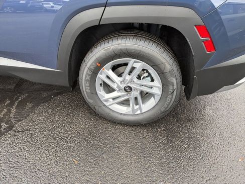New 2026 Hyundai Tucson SE image 11