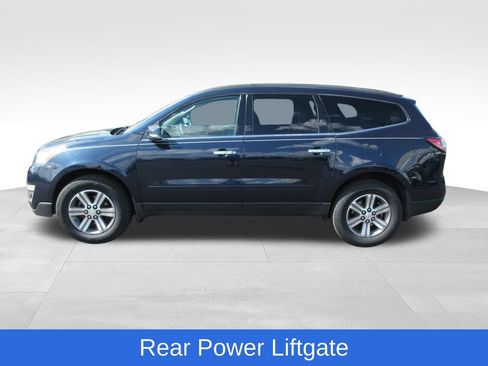 Used 2015 Chevrolet Traverse LT FWD image 2