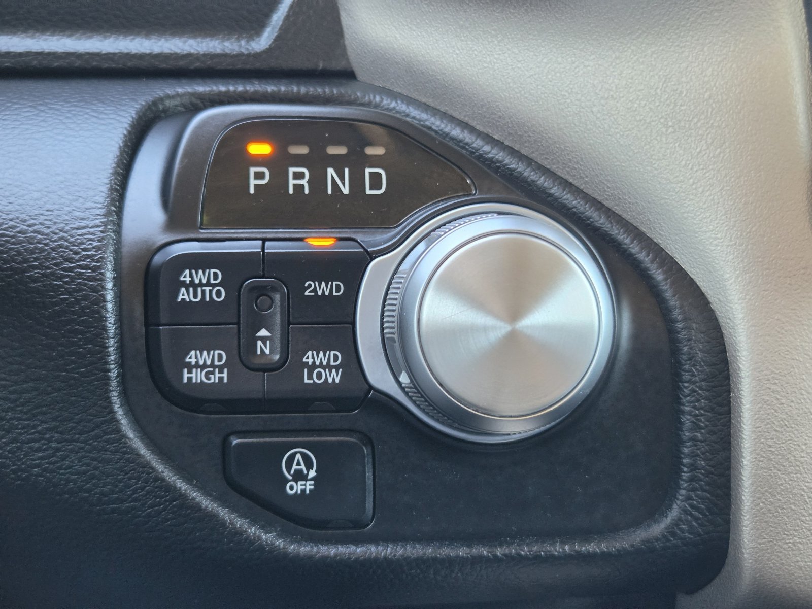 Used 2022 RAM 1500 Laramie AWD/4WD image 21
