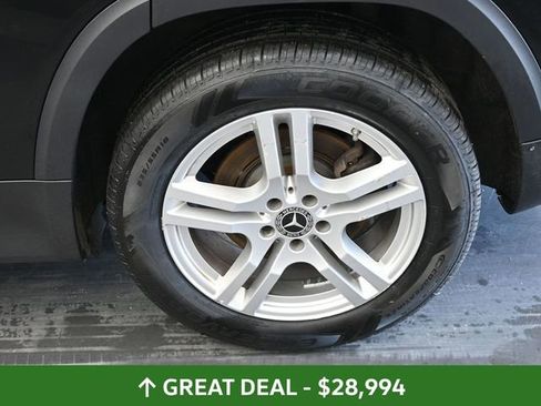 Used 2023 Mercedes-Benz GLB 250 4MATIC image 14