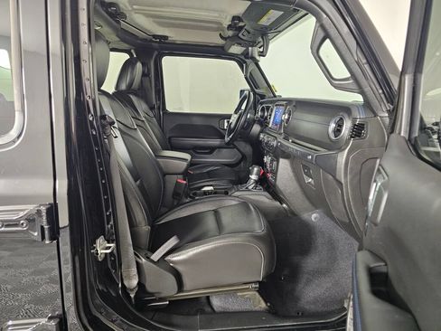 Used 2022 Jeep Wrangler Unlimited Rubicon 4xe w/ Cold Weather Group AWD/4WD image 38