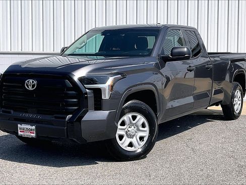 Used 2023 Toyota Tundra SR w/ SR Tow Package RWD image 2
