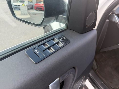 Used 2022 Land Rover Discovery Sport S image 17