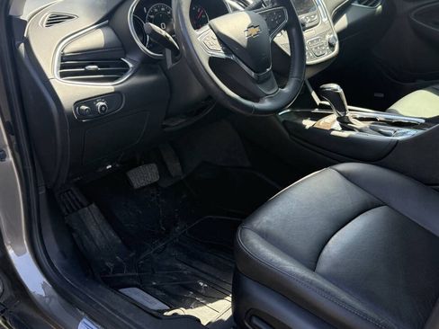 Used 2020 Chevrolet Malibu Premier FWD image 12