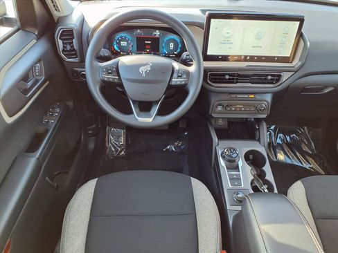 Used 2025 Ford Bronco Sport Big Bend image 3