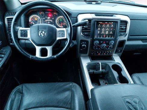 Used 2018 RAM 3500 Laramie image 12