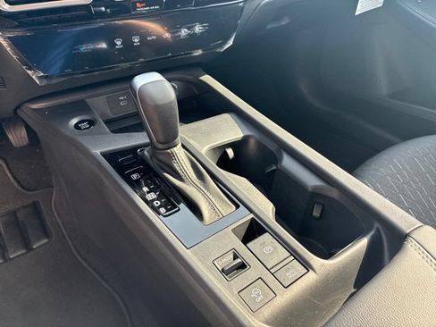 Used 2026 Nissan Sentra SV w/ Floor Mat Package FWD image 25