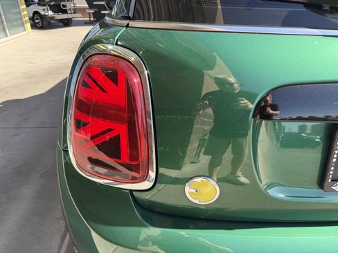 Used 2023 MINI Cooper SE FWD image 14