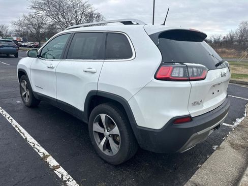Used 2021 Jeep Cherokee Limited w/ Elite Package image 3