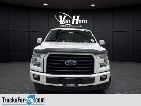 Used 2017 Ford F150 XLT w/ Equipment Group 302A Luxury AWD/4WD image 9