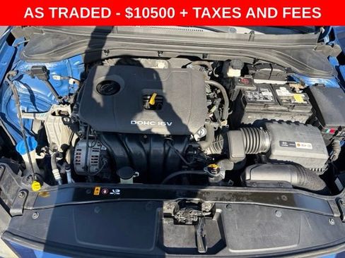 Used 2017 Hyundai Elantra Value Edition FWD image 11