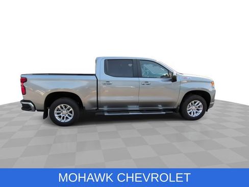 Certified 2024 Chevrolet Silverado 1500 LT AWD/4WD image 9